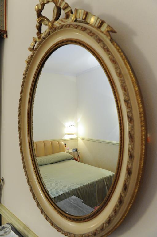 Ristorante Albergo Ca' Vittoria Tigliole Ngoại thất bức ảnh